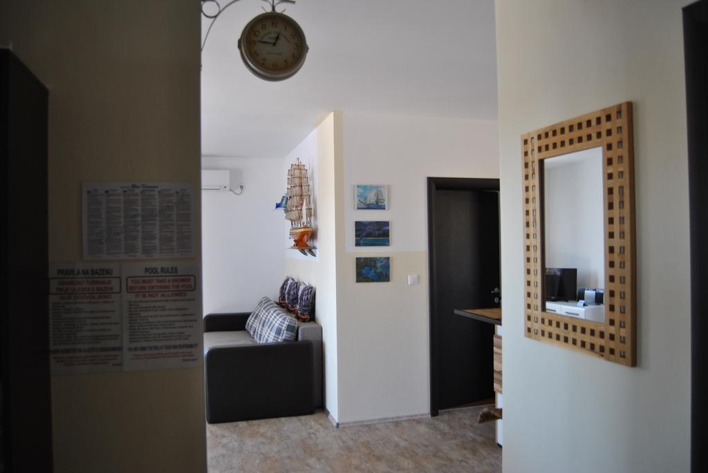 House With Swimming Pool Blue Diamond Apartamento Povljana Exterior foto